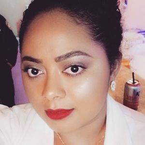 Meet your Posher, Ellen